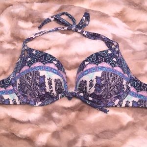 Victoria’s Secret bikini top NEW